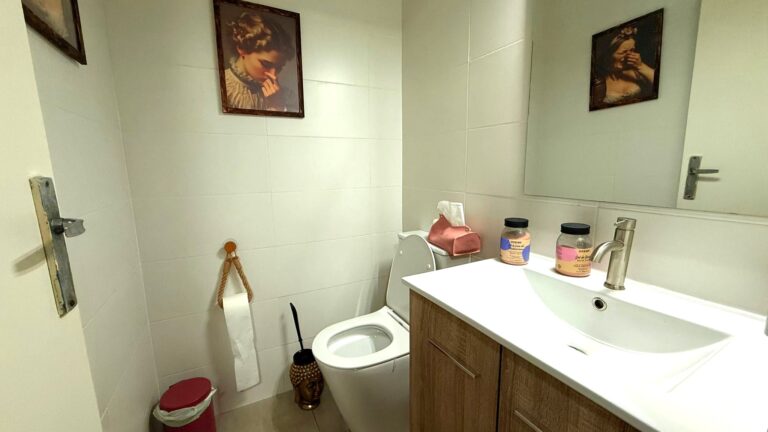 WhatsApp Image 2025-12-16 at 19.32