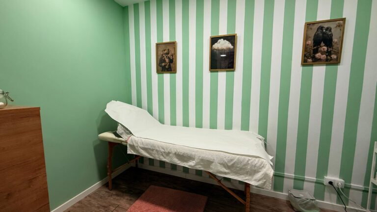 WhatsApp Image 2025-12-16 at 19.32